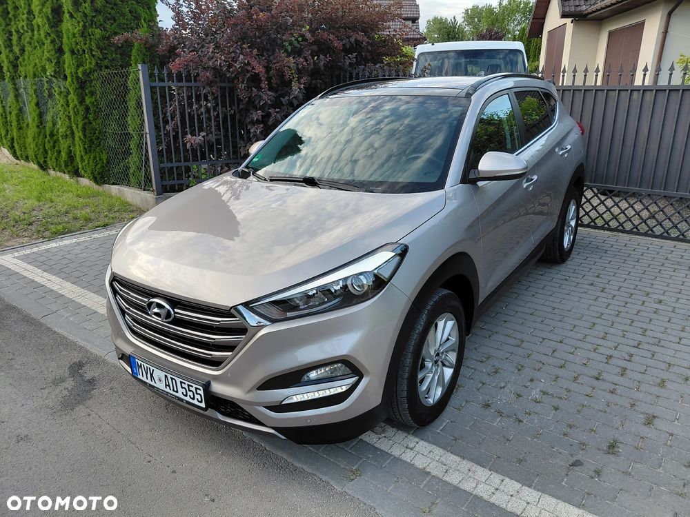 Hyundai Tucson 2.0 CRDI BlueDrive Style 2WD - 3