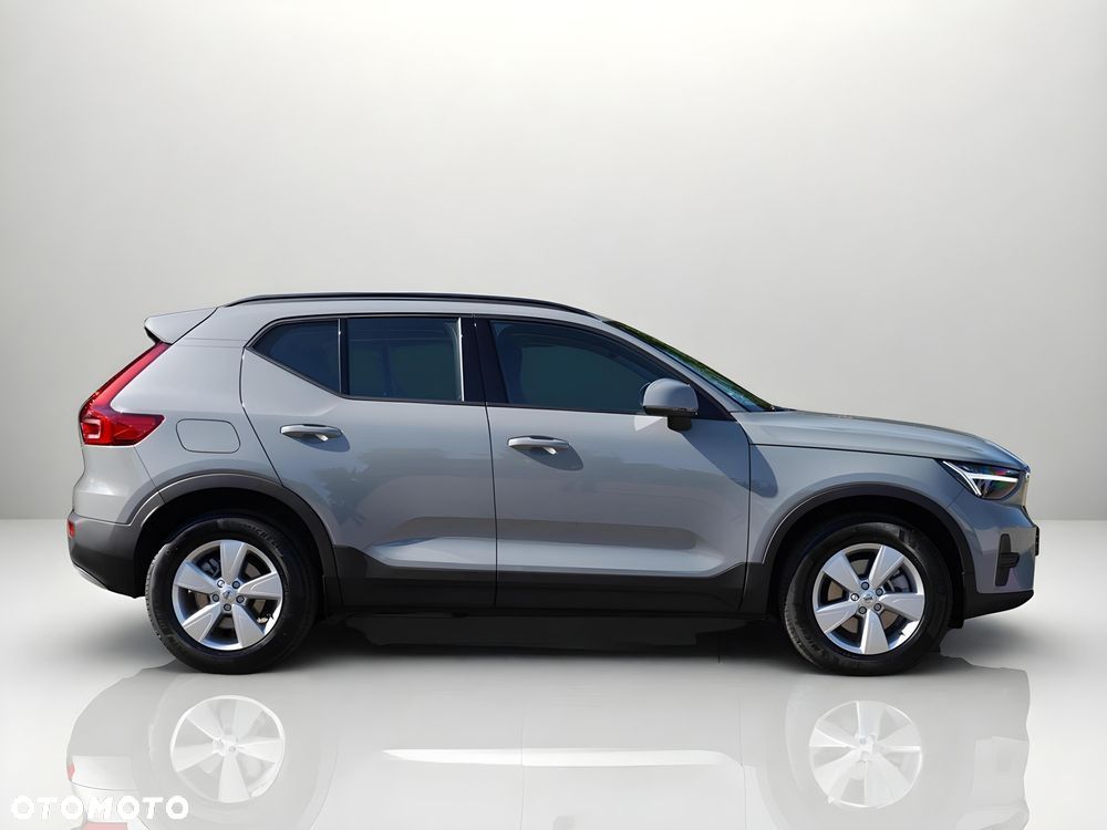 Volvo XC 40 B3 Essential - 3