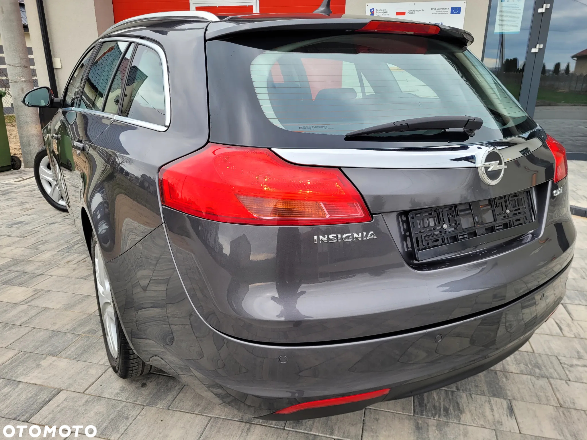 Opel Insignia 2.0 CDTI Sports Tourer - 14