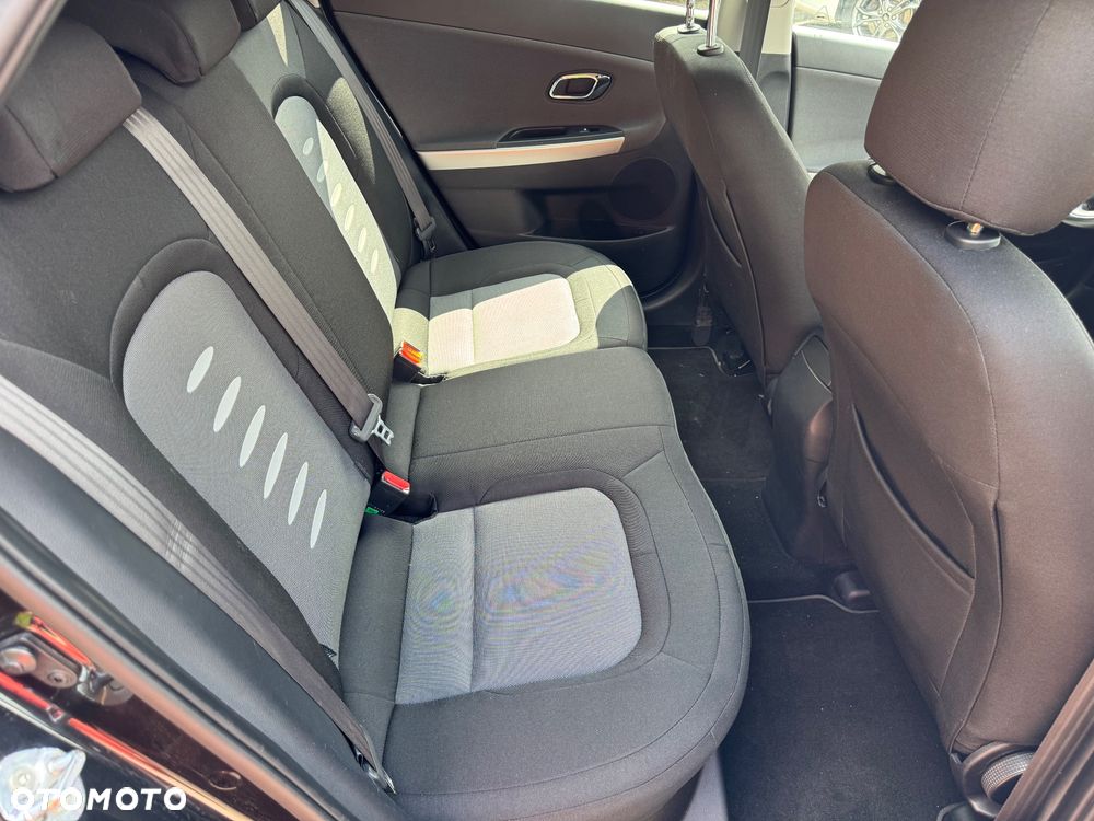 Kia Ceed 1.6 CRDi 128 ISG Fifa World Cup Edition - 19