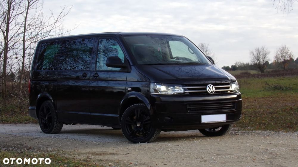 Volkswagen Multivan - 2