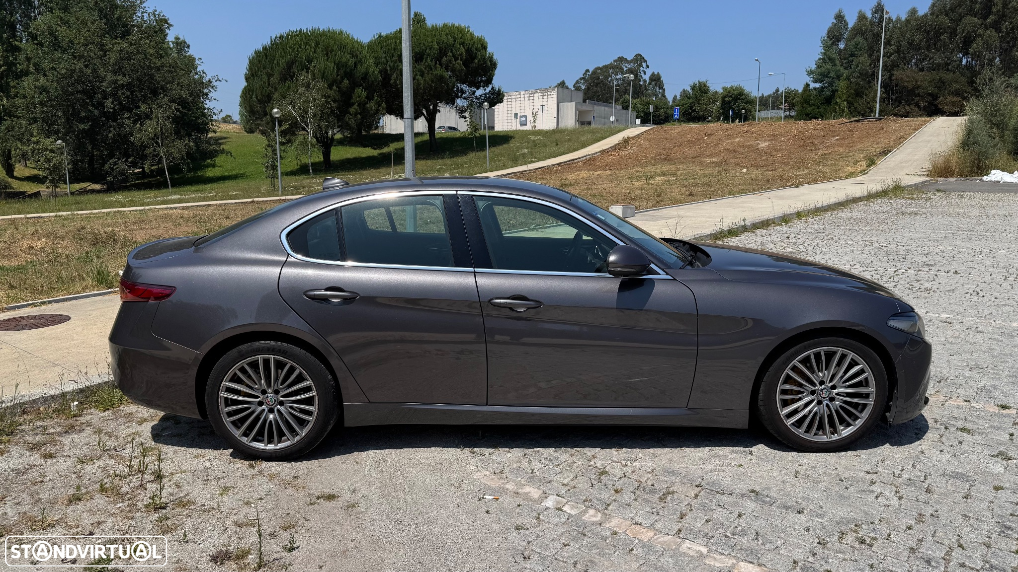 Alfa Romeo Giulia 2.2 D Super AT8 - 5