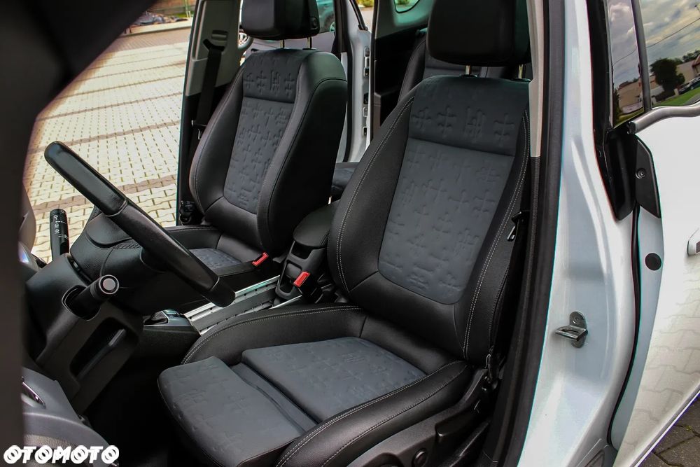 Opel Meriva 1.4 T Cosmo - 36