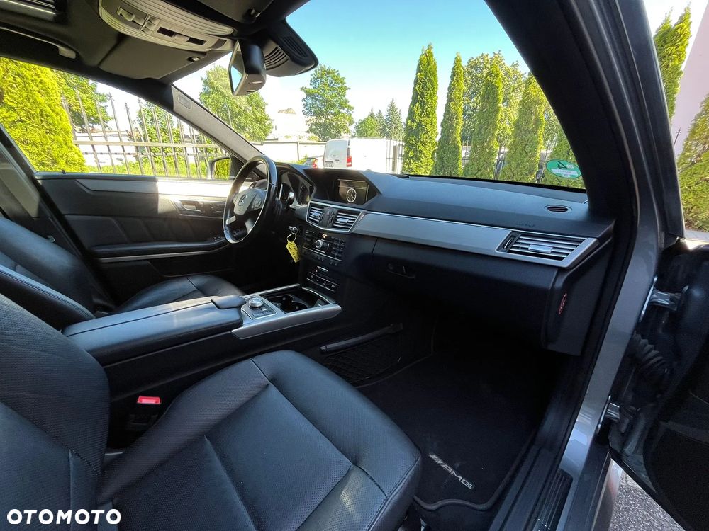 Mercedes-Benz Klasa E 350 CDI 4-Matic BlueEff Avantgarde - 21