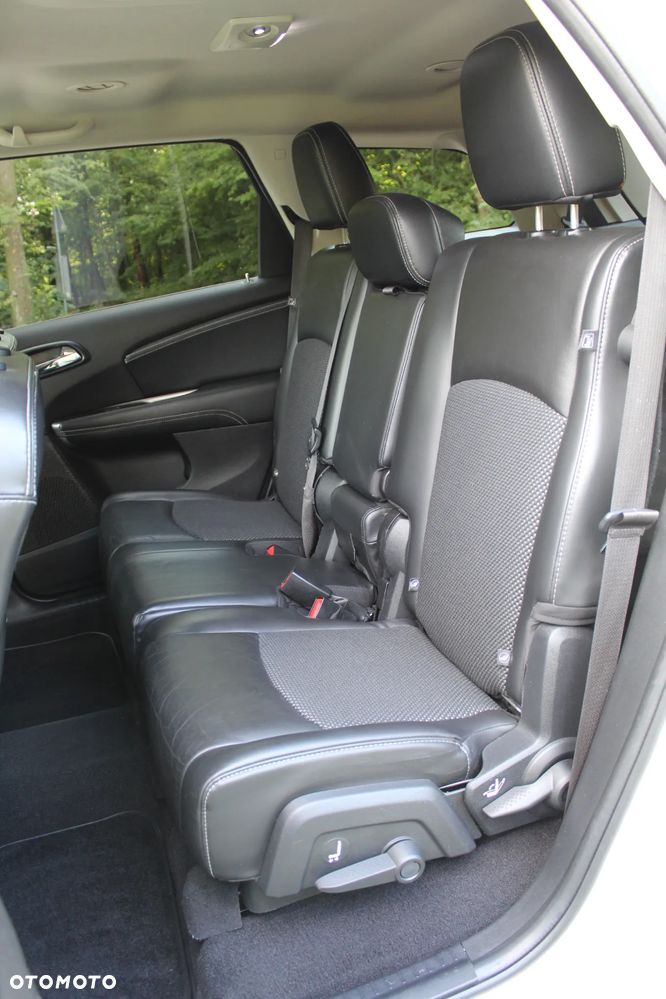 Dodge Journey - 14