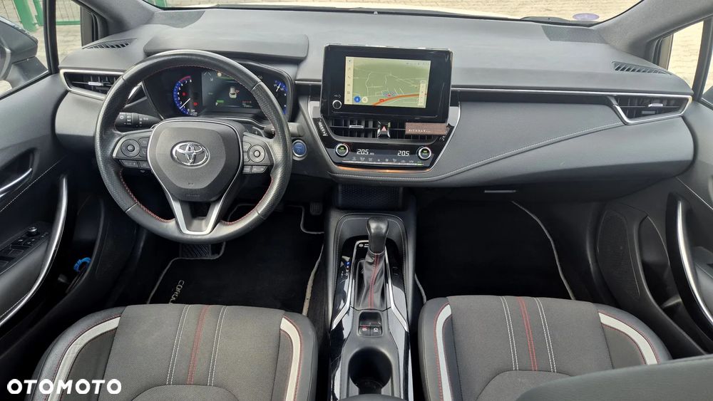 Toyota Corolla - 13