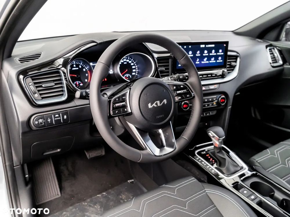 Kia XCeed 1.6 T-GDI Tribute DCT - 21