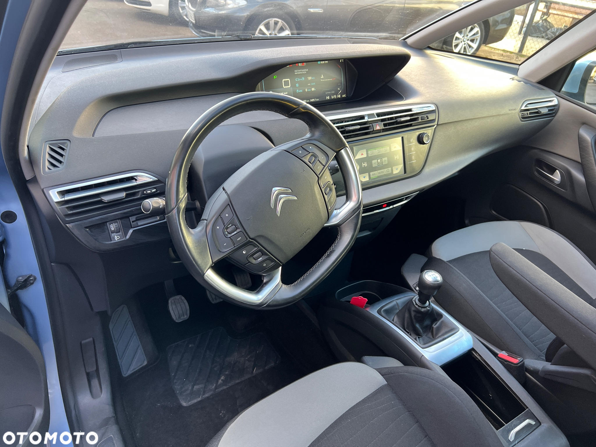 Citroën C4 Picasso e-HDi 115 Intensive - 6