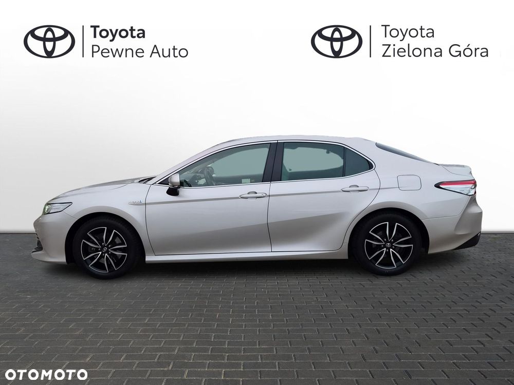 Toyota Camry 2.5 Hybrid Executive CVT - 2