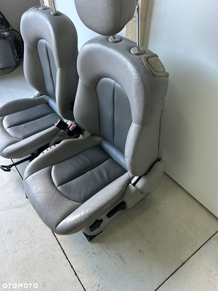 Mercedes CLK 209 coupe  komplet foteli fotele skóra tapicerka  boczki - 18