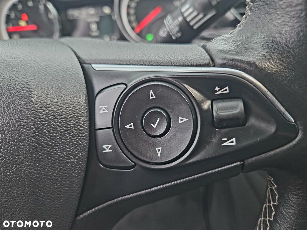 Opel Insignia 1.5 T Innovation S&S - 21