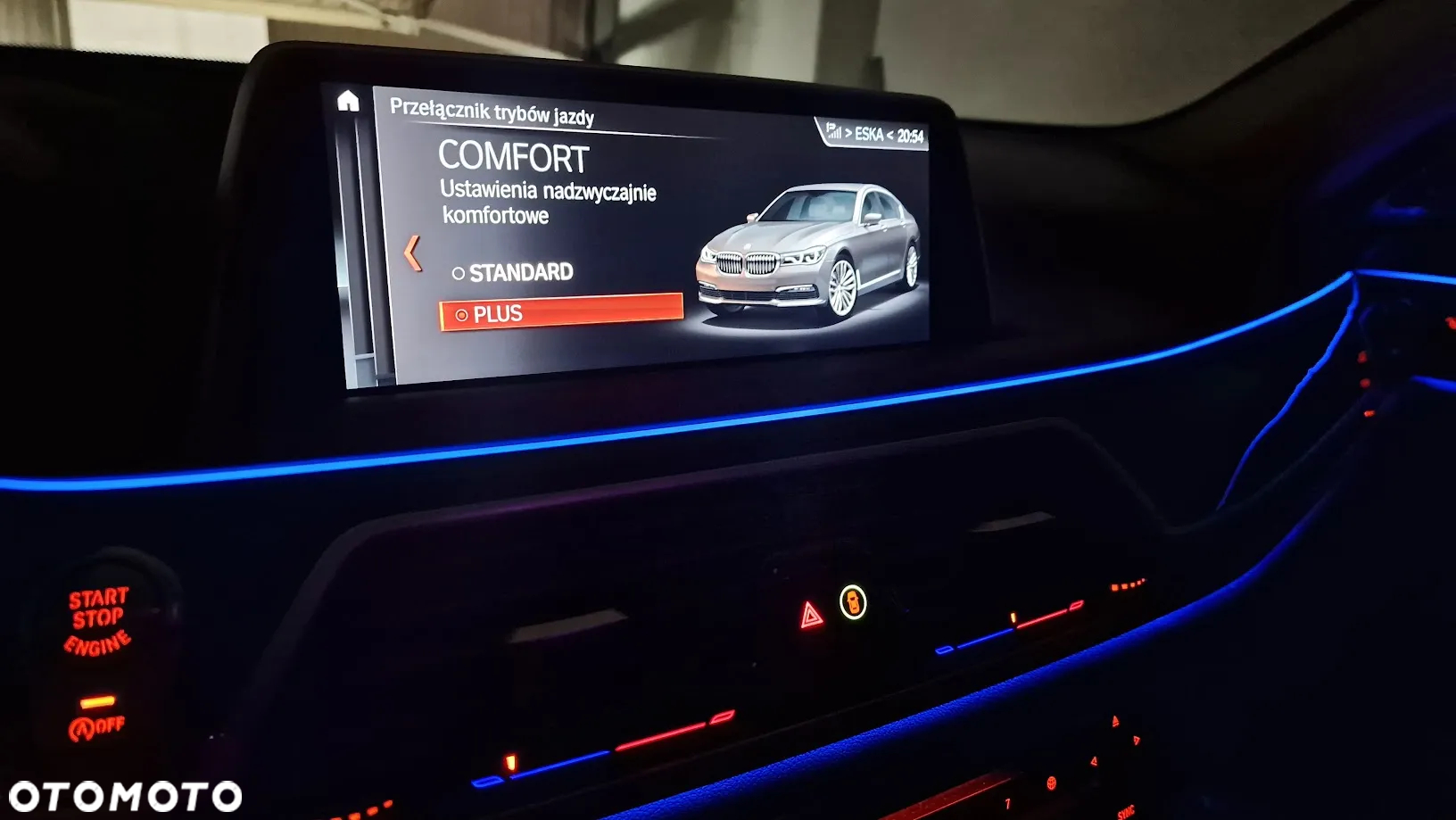 BMW Seria 7 750Li xDrive - 32