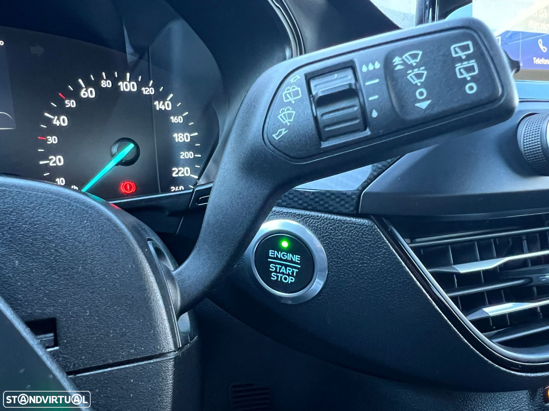 Ford Focus 1.0 EcoBoost ST-Line - 24