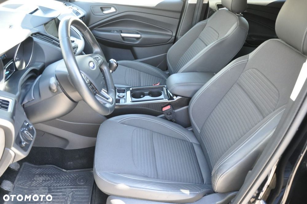 Ford Kuga 2.0 TDCi 4x4 Titanium - 9
