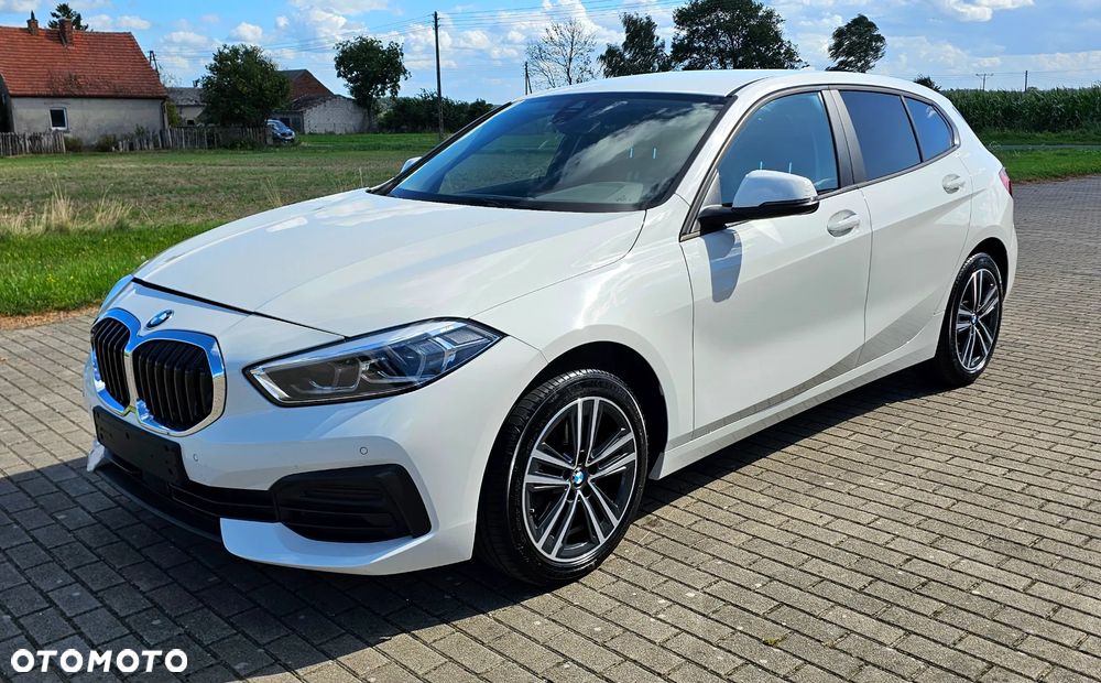 BMW Seria 1 118i - 1