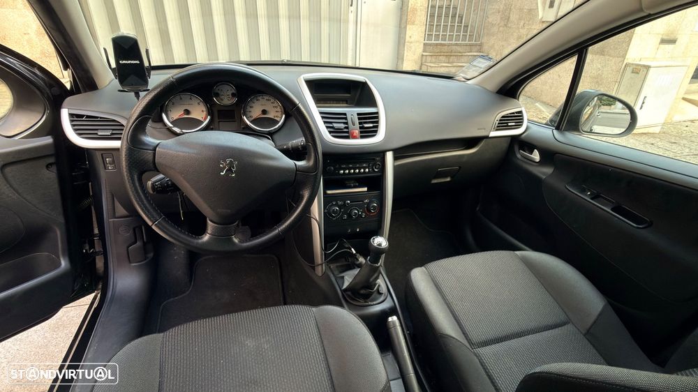 Peugeot 207 SW 1.4 Outdoor - 8