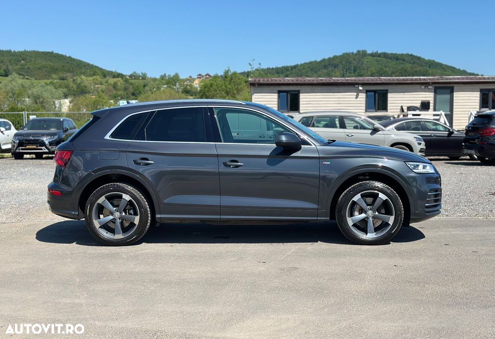 Audi Q5 55 TFSI e quattro S tronic - 11