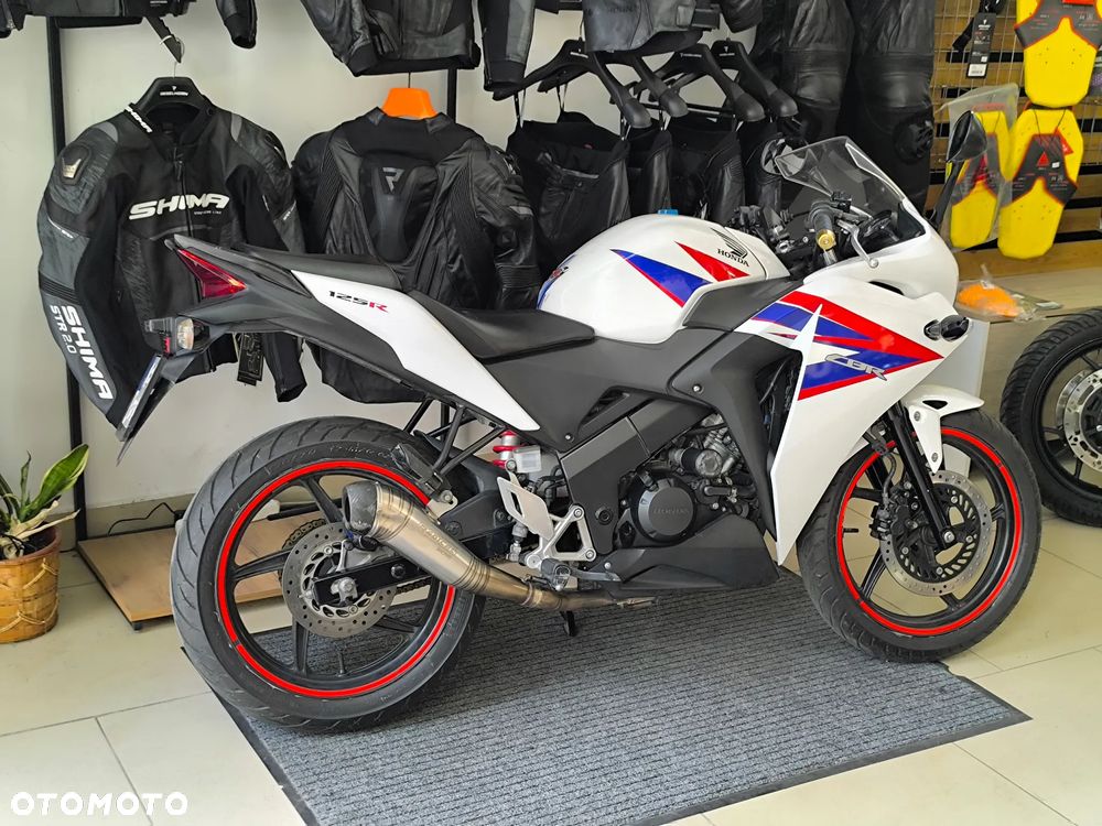 Honda CBR - 9