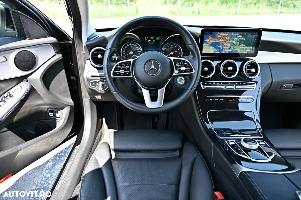 Mercedes-Benz C - 13