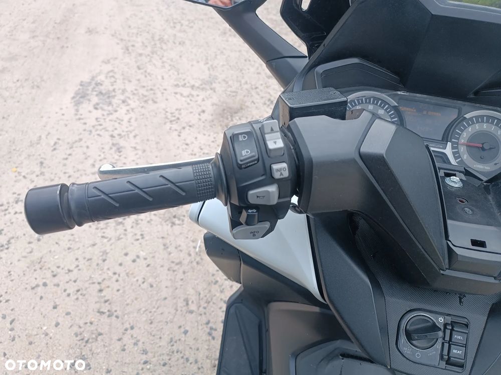 Honda NSS - 12