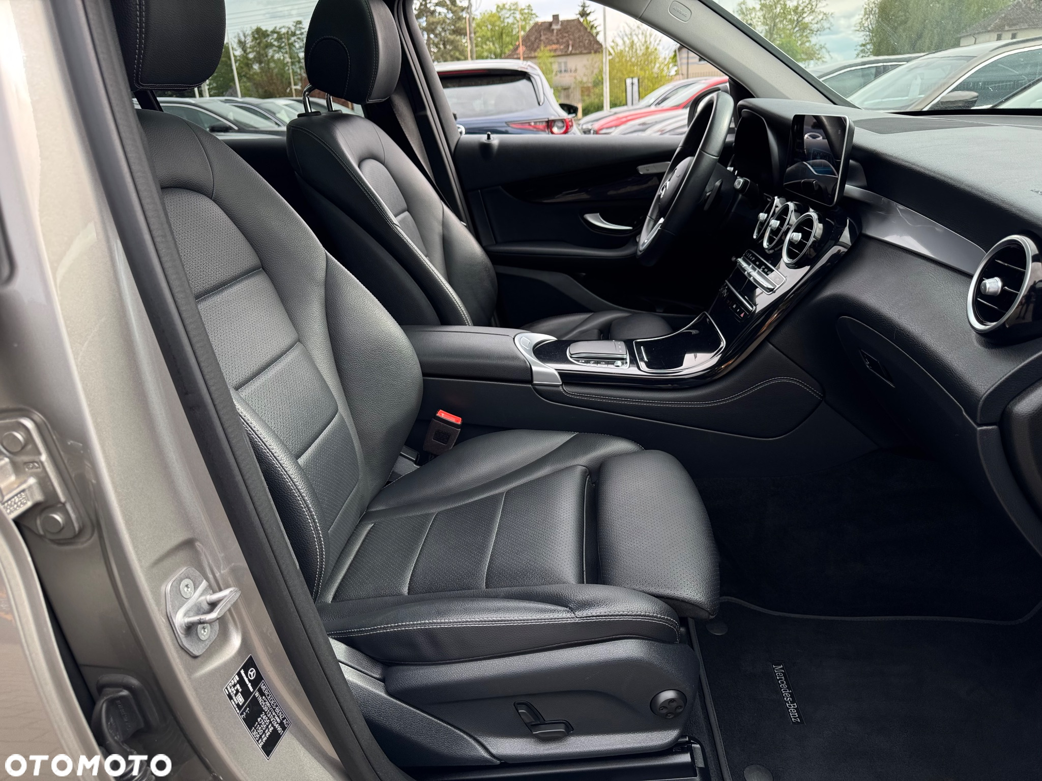 Mercedes-Benz GLC 200 d Business Edition - 6