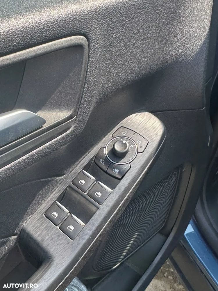 Ford Kuga 2.5 Duratec FHEV AWD Titanium X - 8