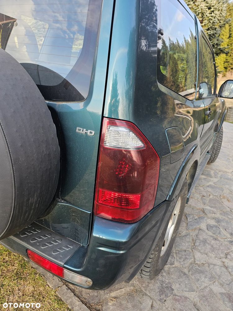 Mitsubishi Pajero - 8