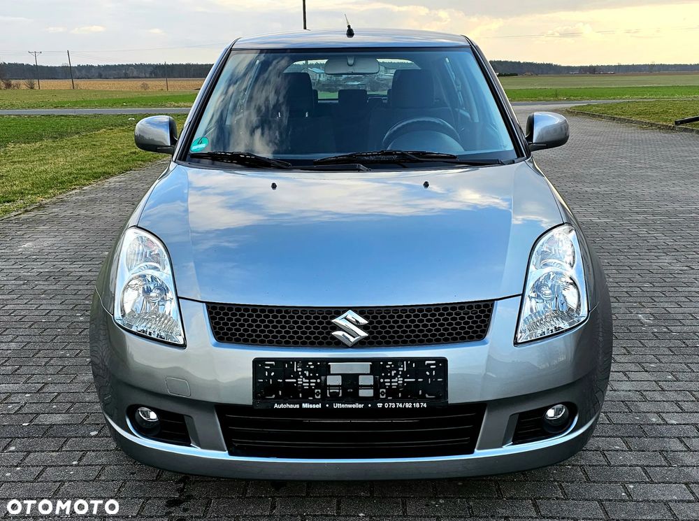 Suzuki Swift - 8