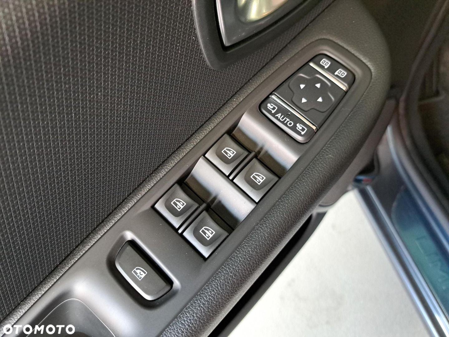 Renault Clio 0.9 Energy TCe Limited - 30