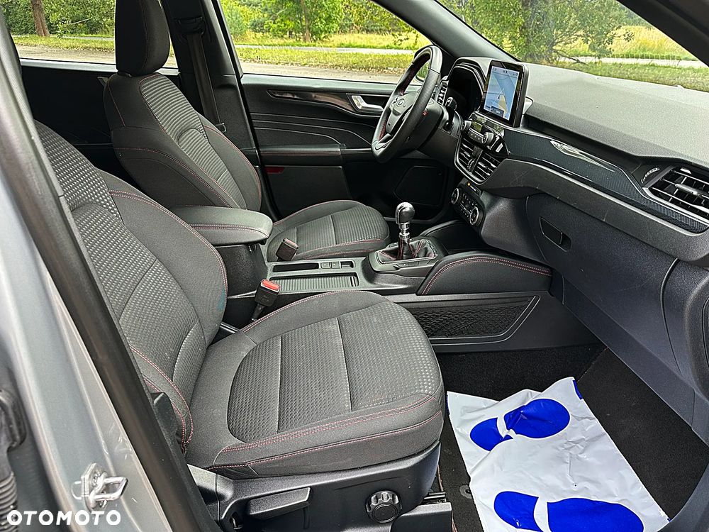 Ford Kuga 1.5 EcoBoost ST-LINE X - 10