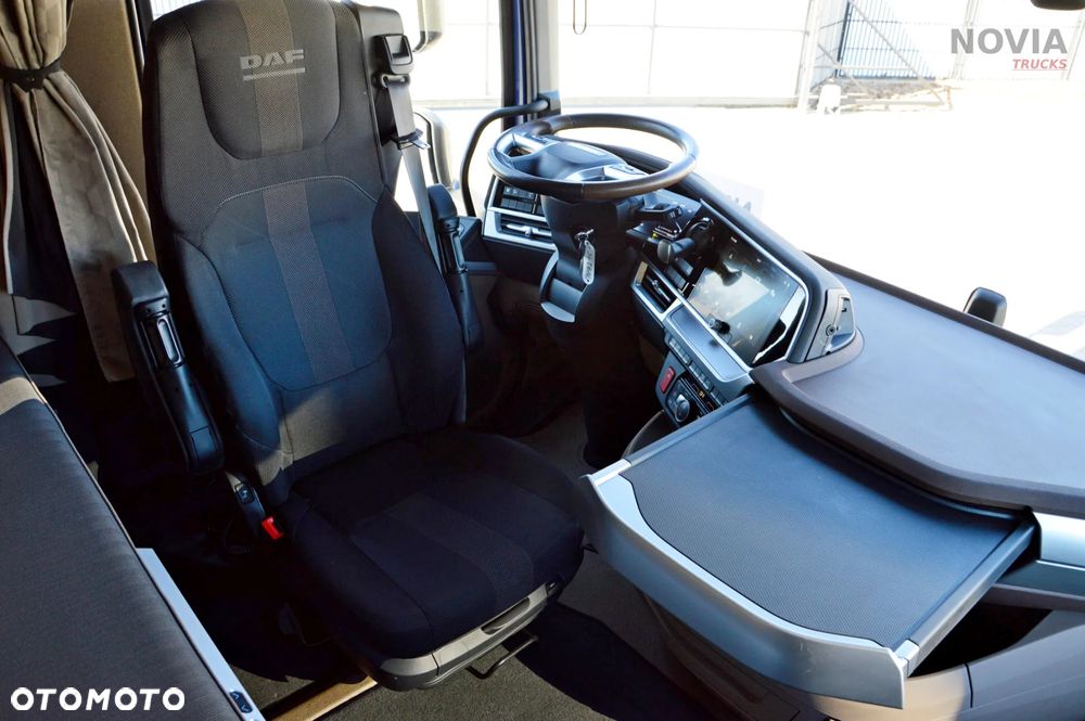 DAF XG+ 530 / ZF INTARDER / KLIMA POST. / FULL LED / ALUFELGI / - 29