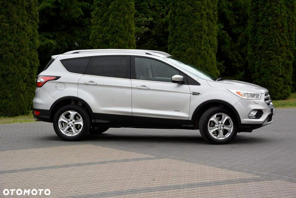 Ford Kuga 2.0 TDCi 4x4 Titanium - 12