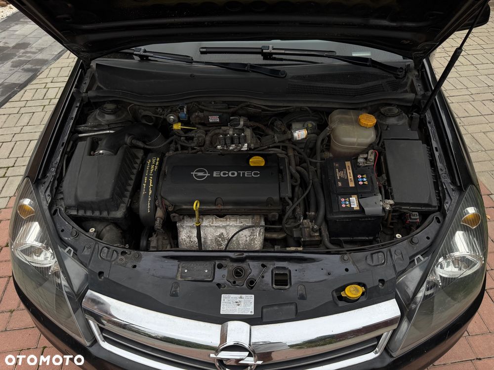 Opel Astra 1.6 Cosmo - 18