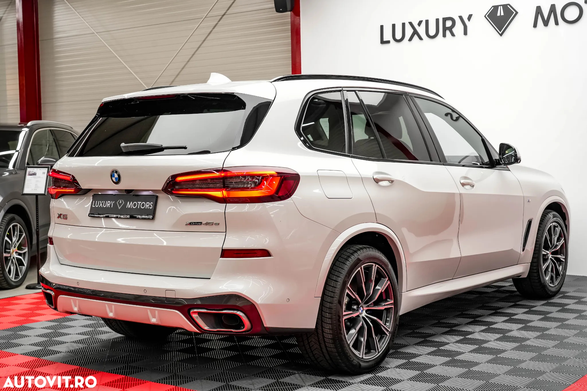 BMW X5 xDrive45e AT PHEV - 19