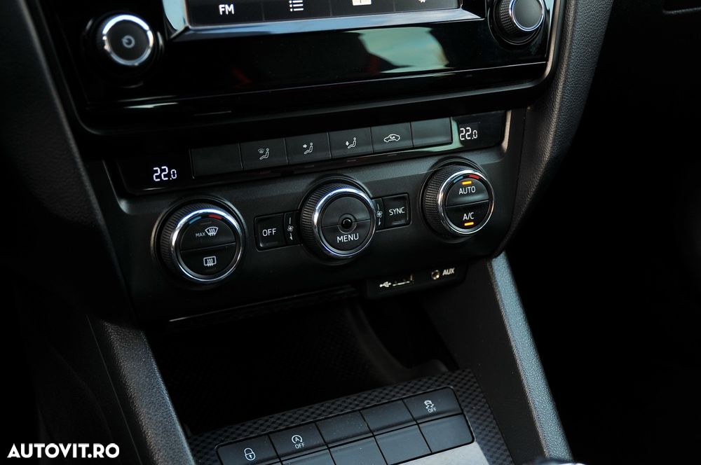 Skoda Octavia 2.0 TDI (Green tec) DSG RS - 15