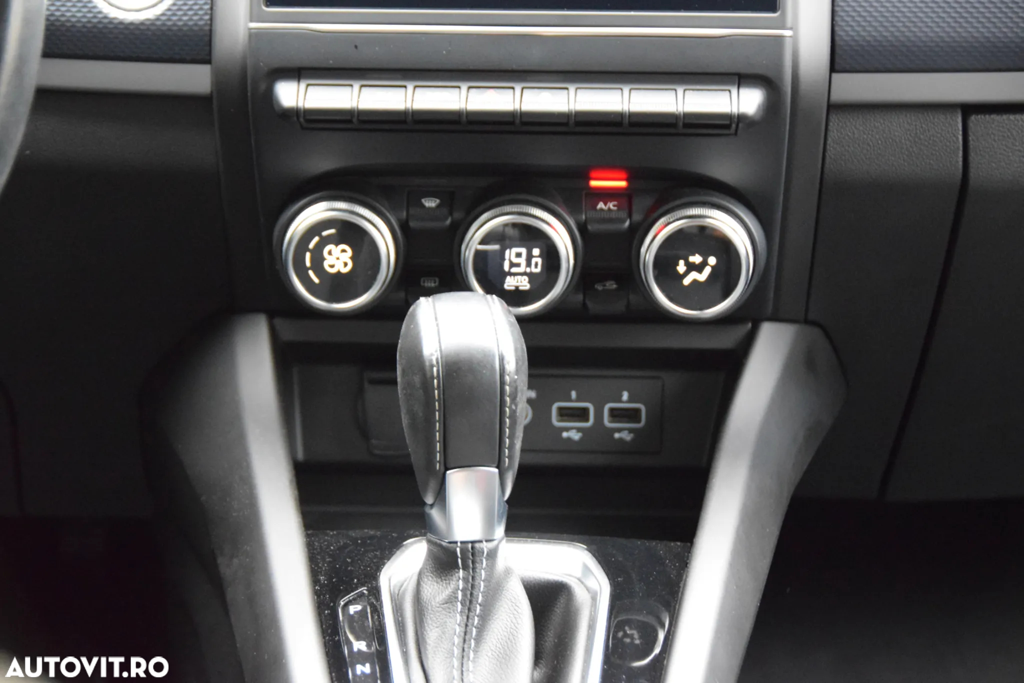 Renault Arkana E-TECH Hybrid 145 Equilibre - 6