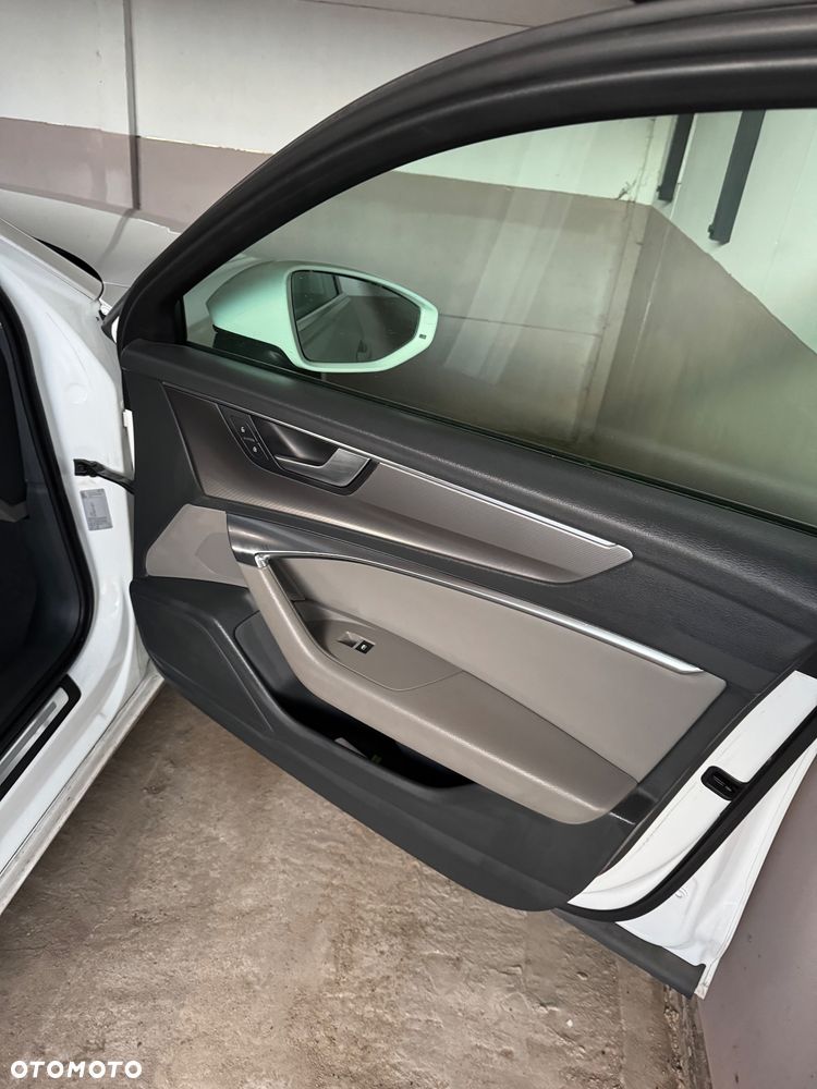 Audi A6 Avant - 14
