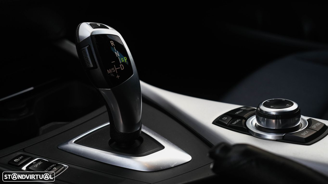 BMW 118 - 12