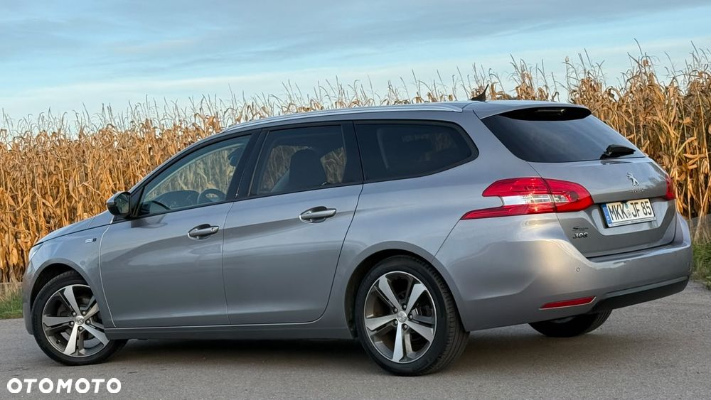 Peugeot 308 - 26