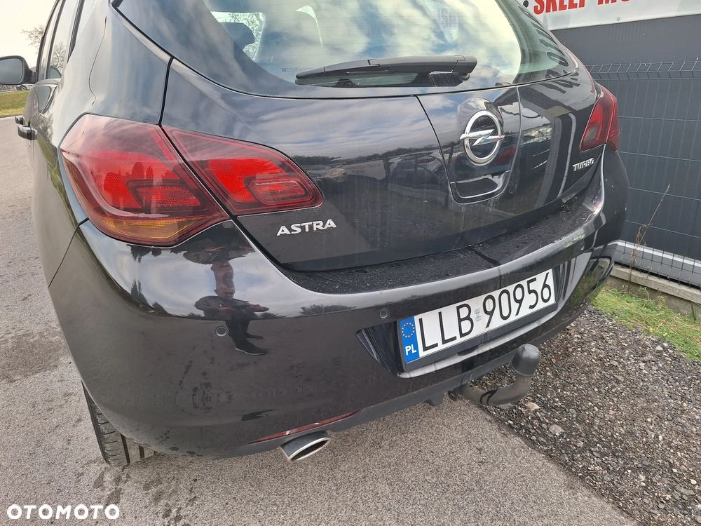 Opel Astra 1.4 Turbo Cosmo - 4