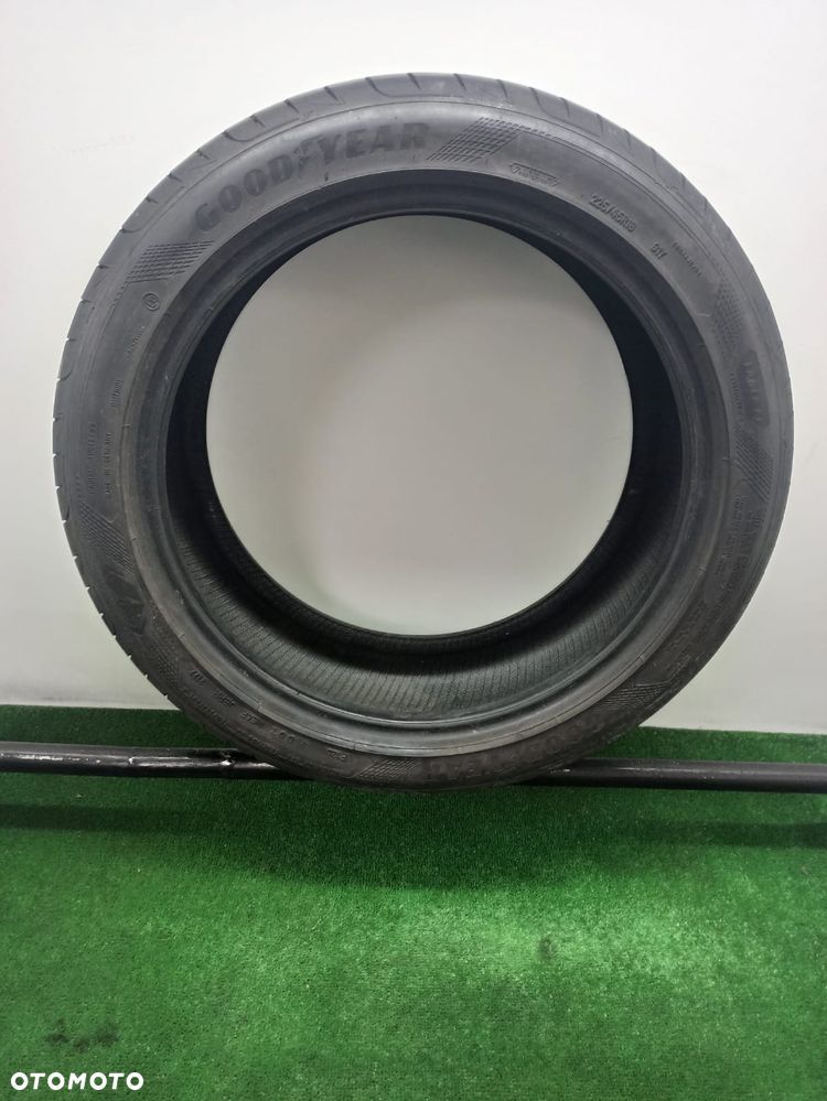 Opony letnie 225/45/18 Goodyear Eagle F1 - 8