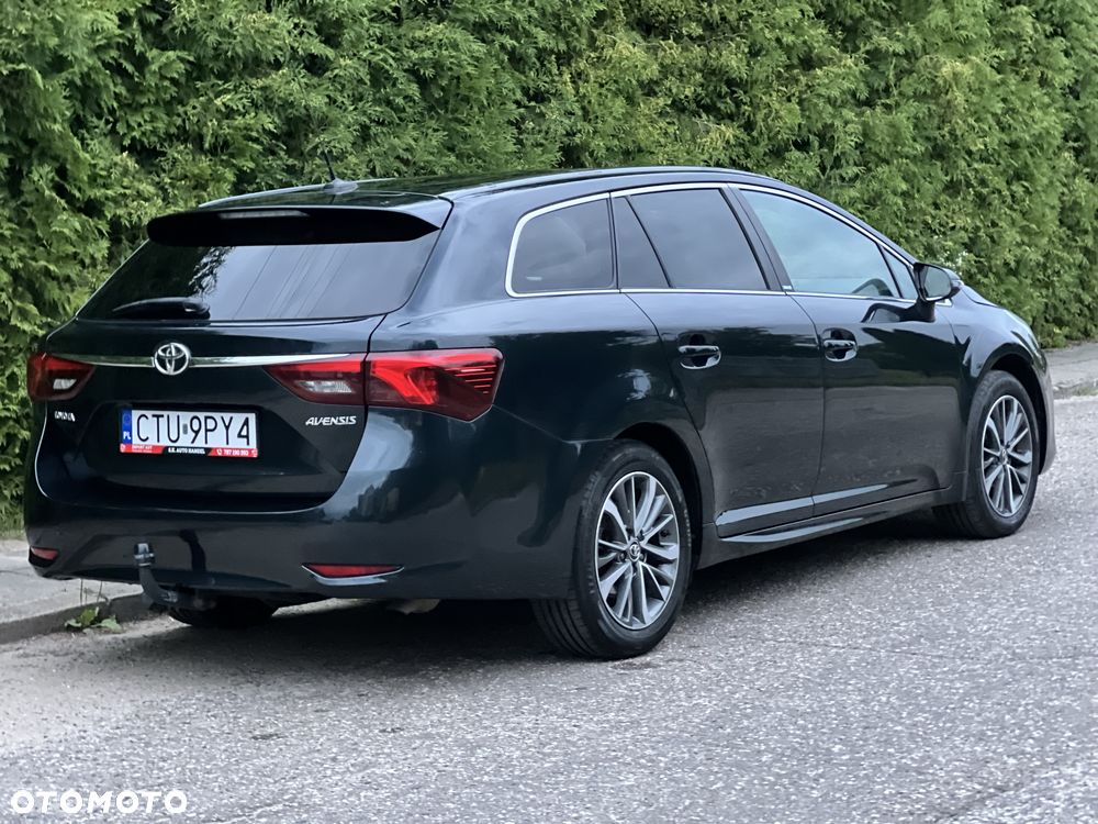 Toyota Avensis - 5