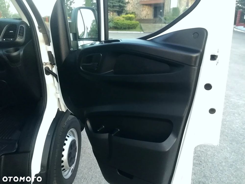 Iveco Daily - 24