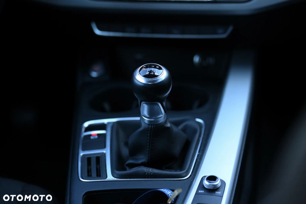 Audi A4 Limousine 35 TFSI - 11