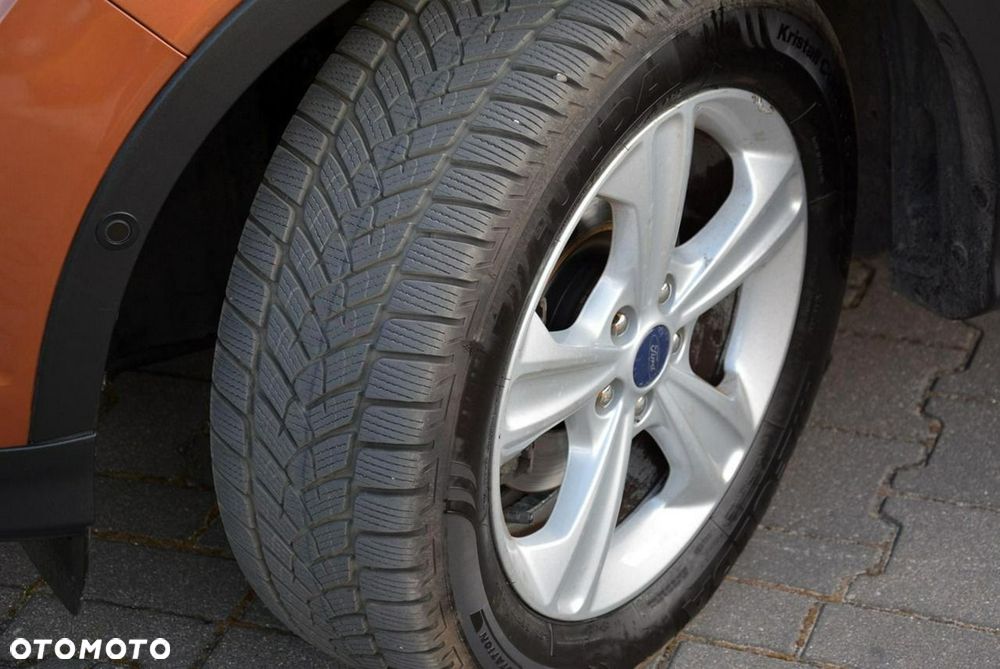 Ford Kuga 1.5 EcoBoost 2x4 Titanium - 29