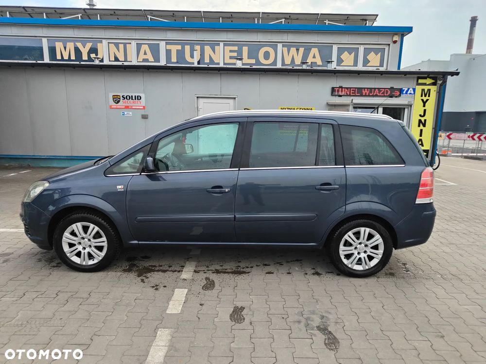Opel Zafira 1.8 - 1