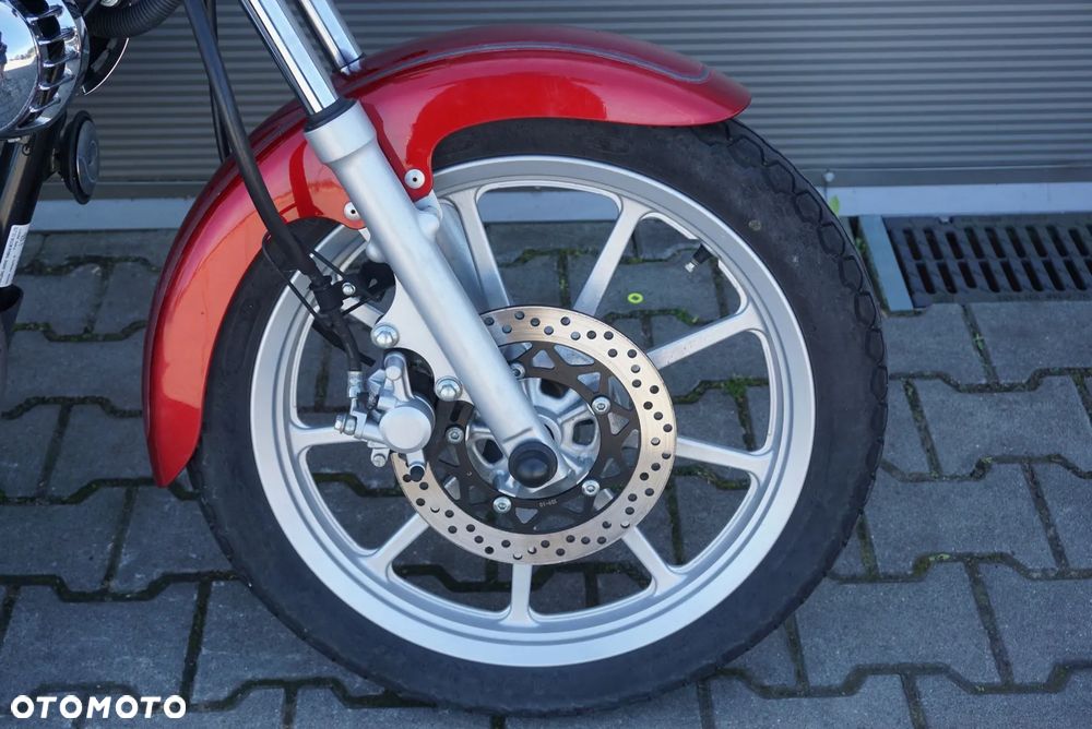 Yamaha YBR - 9