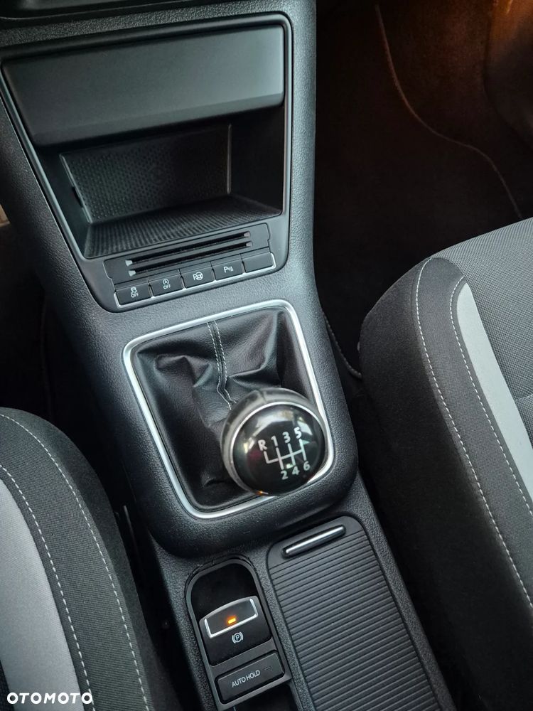 Volkswagen Tiguan - 17