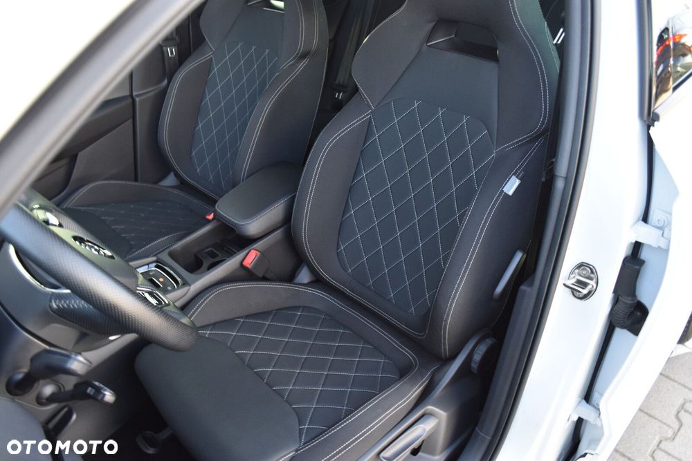 Skoda Karoq 1.5 TSI ACT 4x2 Sportline DSG - 30