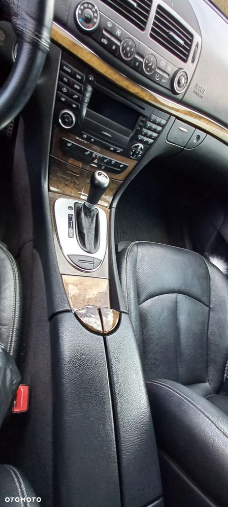 Mercedes-Benz Klasa E 200 Kompressor Automatik Avantgarde - 35